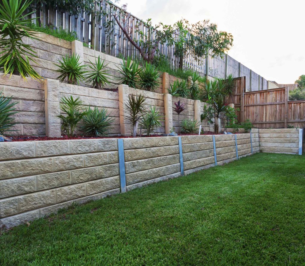 Retaining wall in the back yard of a home in Austin, TX